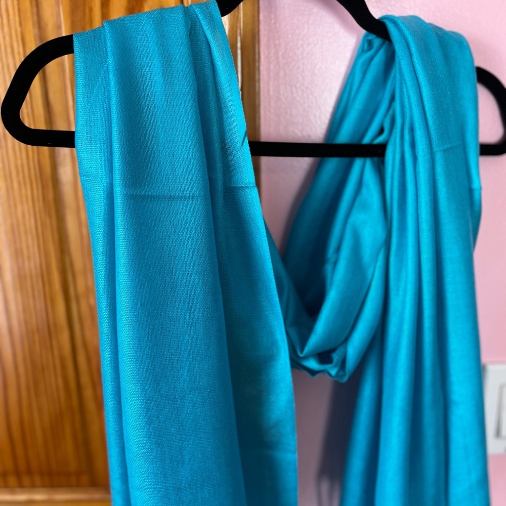 Lucky co teal fringe scarf - Picture 2 of 5